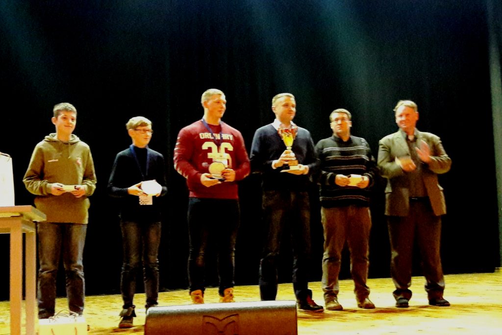 2016-11-28-pasaulio-megeju-cempionai